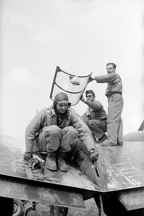 AIR-57-1110.jpg