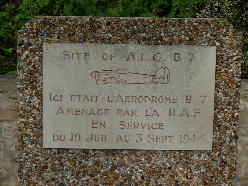 b7 detail.JPG