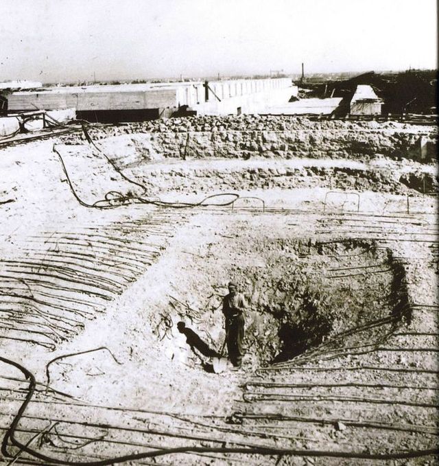 Bombe sur KIII  KEROMAN 001.jpg