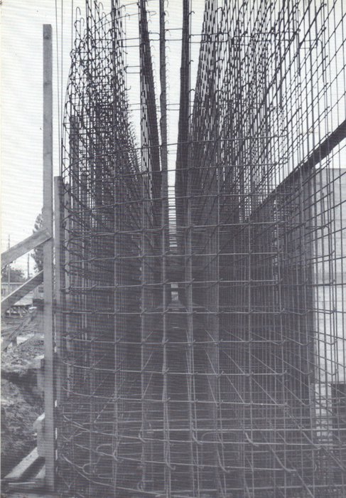 axis 6.JPG