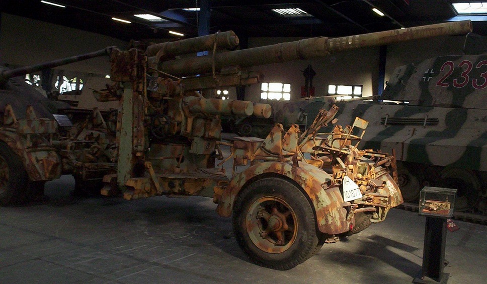FLAK88(02).JPG
