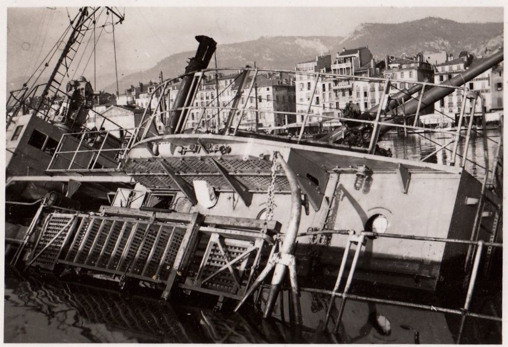 YSER 1942 12  s-l1600.jpg