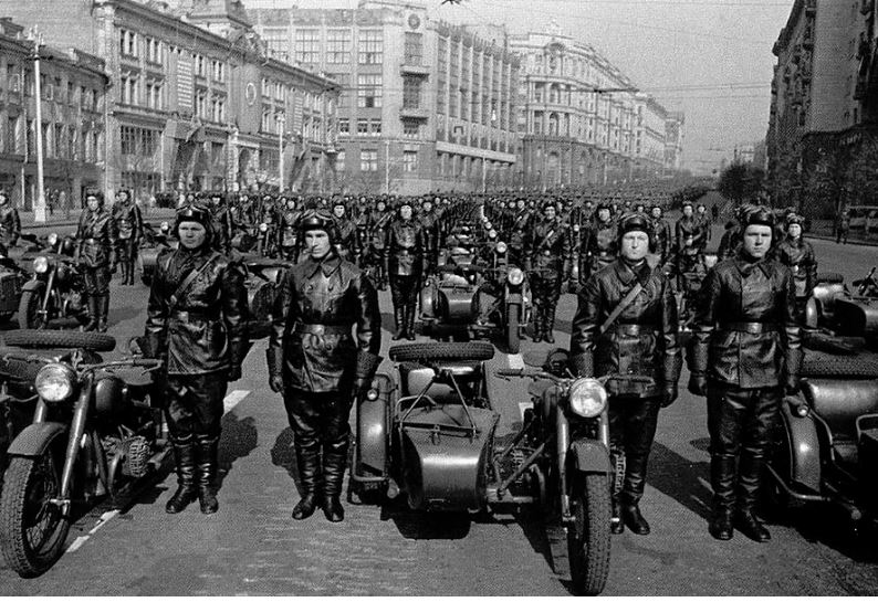 moto soviet 1.JPG