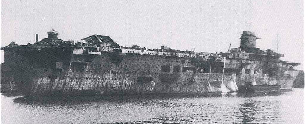 GRAF ZEPPELIN 1947  7 à swinemunde.jpg