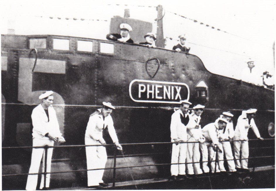 PHENIX 1938 à saigon kiosque.jpg