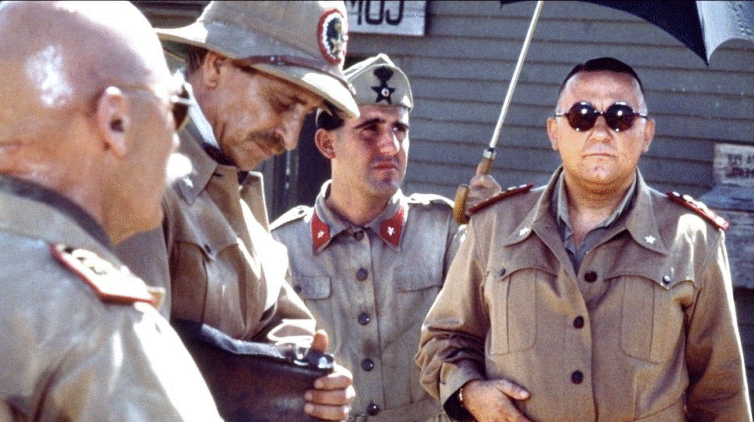 fou de guerre 2.gif