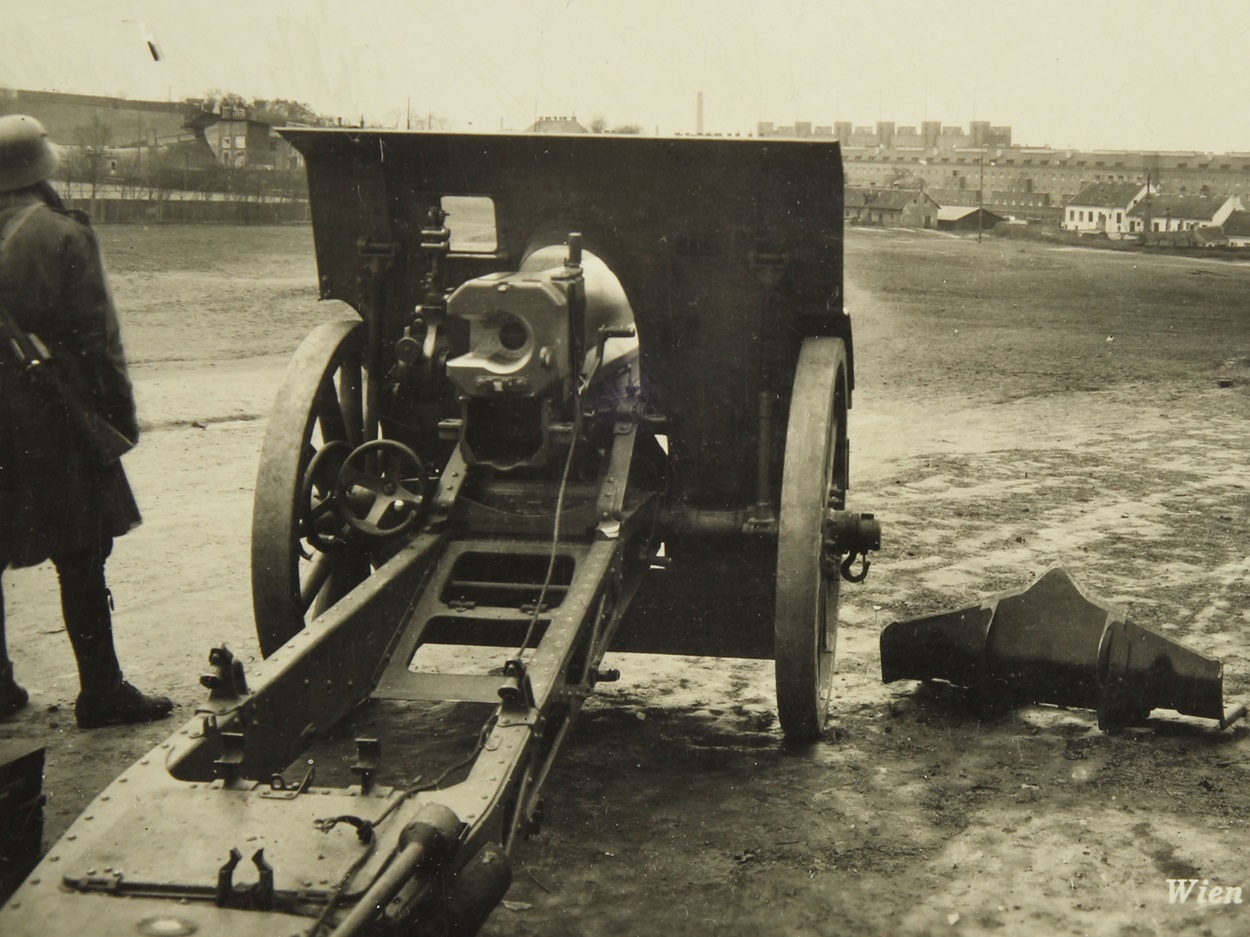 9 - wien1934 L'armée a utilisé l'artillerie.jpg