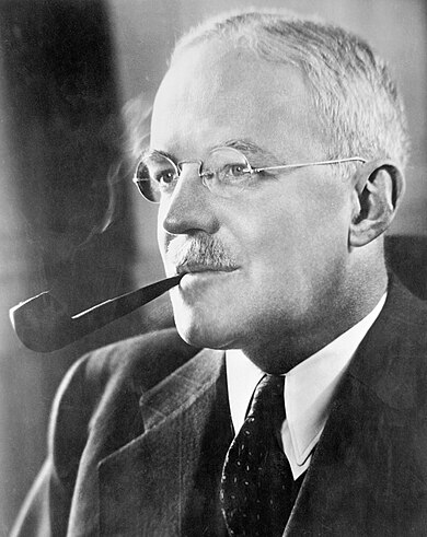 Allen_w_dulles.jpg