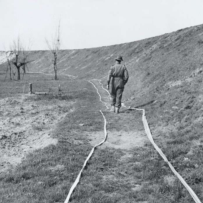 mines mars 1945.jpg