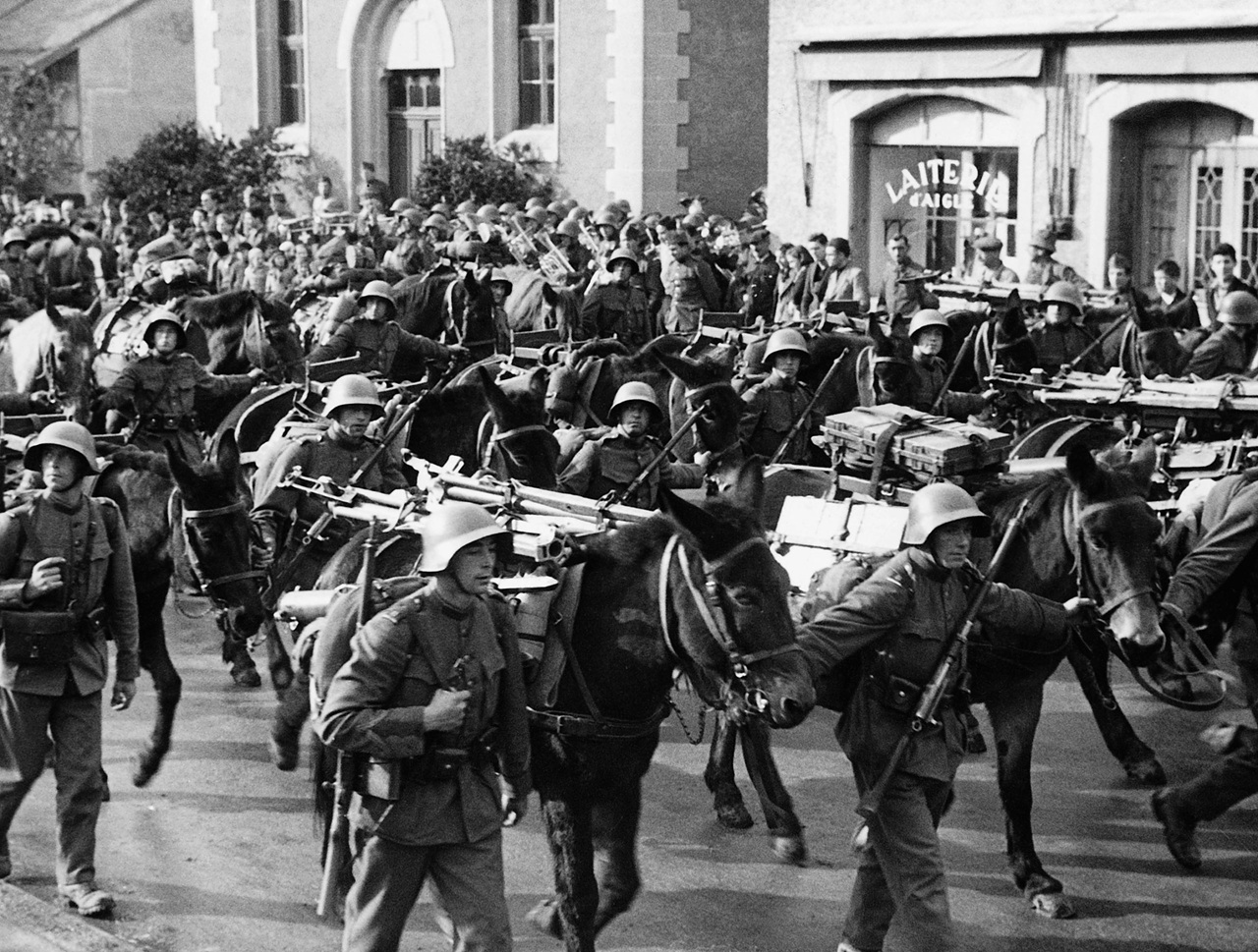 Soldats du train WW2.jpg