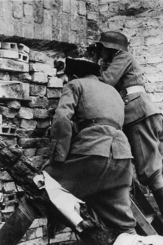 warsaw-uprising.jpg
