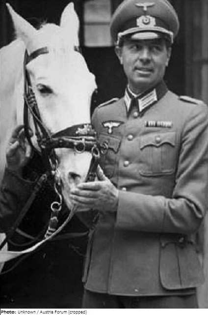 12575Alois.jpg