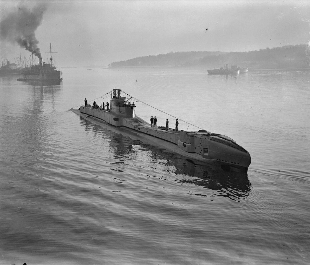 THUNDERBOLT ex THETIS 1940.jpg