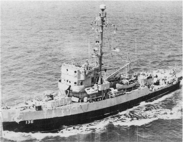T331 ex AM136 ADMIRABLE.jpg