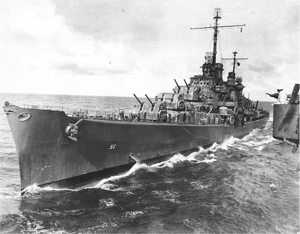 CL51 ATLANTA 1942 10 16 se ravitaille au SAN FRANCISCO.jpg