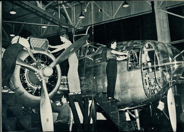 am_women_at_war_center--2022-05-17-04-04-49-PM.jpg