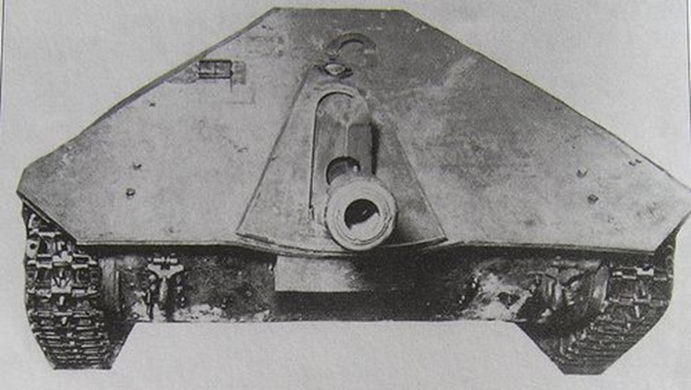 Mareșal_tank_destroyer_M-00_prototype.jpg