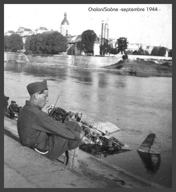 Papy 1945 Chalon avion.jpg