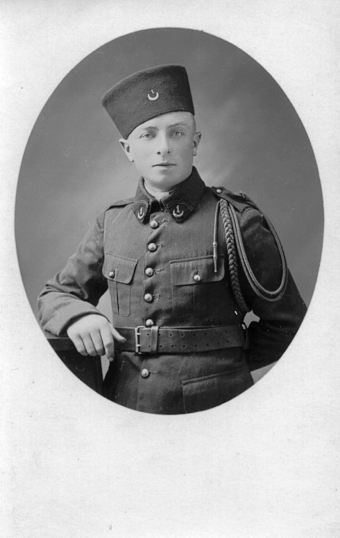 Papa Maroc 1929, né le 26.01.1909 à Sept-Sorts.jpg